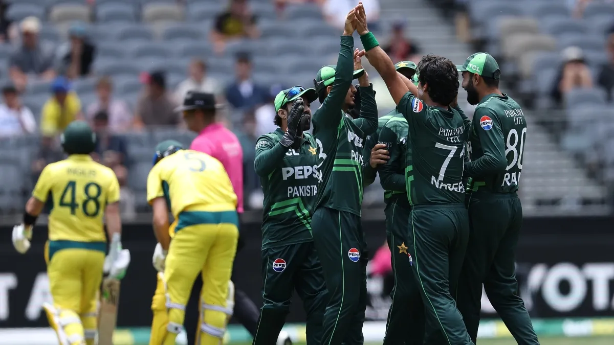 वर्ल्ड चैंपियन ऑस्ट्रेलिया की घर में मिट्टी पलीद, पाकिस्तान ने ODI सीरीज जीत रचा कीर्तिमान, 22 साल बाद हुआ ऐसा AUS vs PAK- India TV Hindi