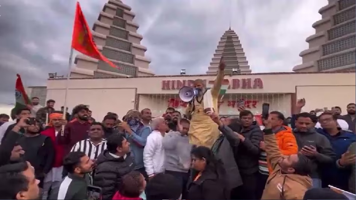कनाडा में मंदिर पर हमले के बाद एकजुट हुए हिंदू, लगे ‘बंटोगे तो कटोगे’ के नारे