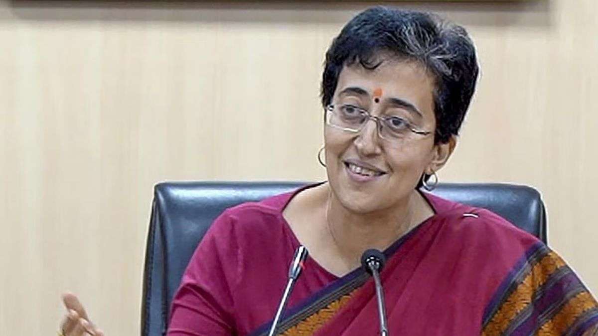 आज से बंद किए गए दिल्ली के सभी स्कूल, सीएम आतिशी ने बताए कारण