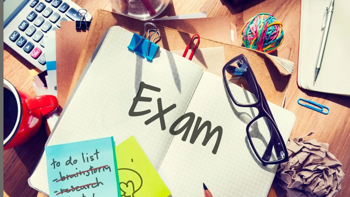 CBSE ने जारी की कक्षा 10वीं और 12वीं के बोर्ड परीक्षा के लिए डेटशीट, फरवरी में शुरू हो रहे एग्जाम CBSE ने जारी की कक्षा 10वीं और 12वीं की डेटशीट- India TV Hindi