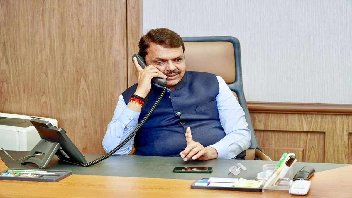 ‘देवेंद्र देश को नागपुर का उपहार हैं’, कैसे महाराष्ट्र की सियासत में सबसे अहम किरदार बन गए फडणवीस?