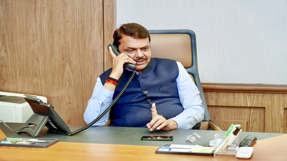 'देवेंद्र देश को नागपुर का उपहार हैं', कैसे महाराष्ट्र की राजनीति में सबसे अहम किरदार बन गए फडणवीस? devendra fadnavis- India TV Hindi