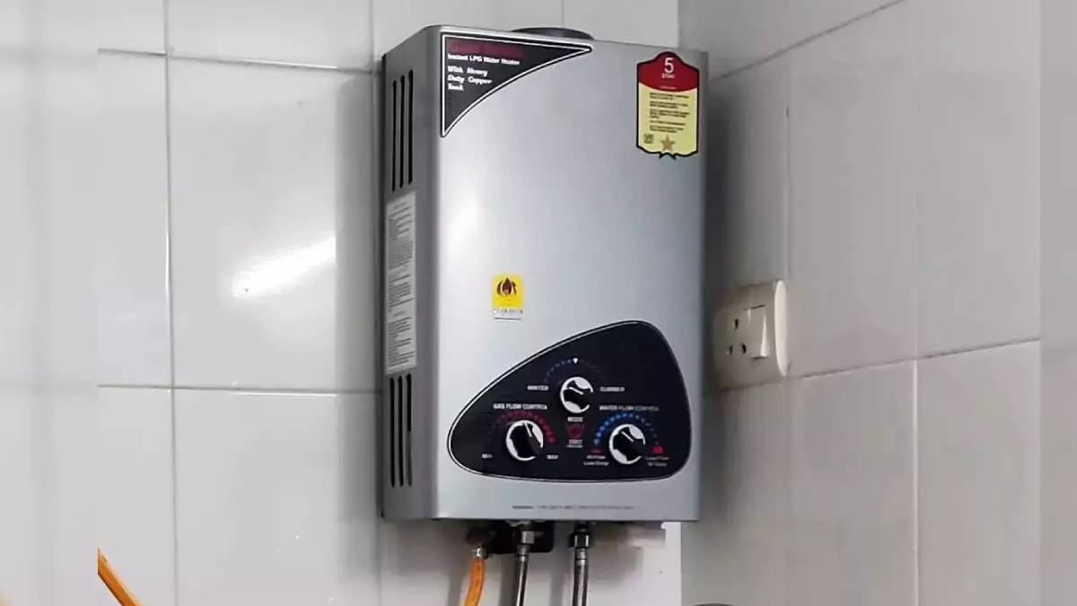 इलेक्ट्रिक गीजर इस्तेमाल करते समय बरतें ये सावधानियां, बिजली का बिल होगा  आधा - India TV Hindi
