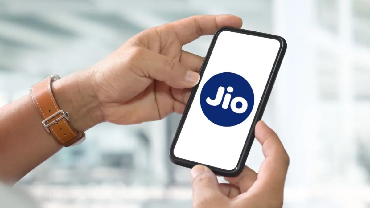 Jio यूजर्स सावधान, एक गलती से निकल जाएगी कॉल हिस्ट्री, खुल जाएगी पोल-पट्टी