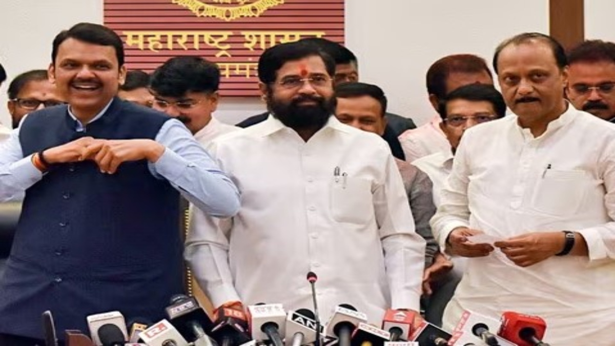 महाराष्ट्र: शिंदे ने छोड़ दी कुर्सी, BJP से होगा सीएम, बड़ा सस्पेंस- कौन बनेगा मुख्यमंत्री? महाराष्ट्र: शिंदे ने छोड़ दी कुर्सी, BJP से होगा सीएम, बड़ा सस्पेंस- कौन बनेगा मुख्यमंत्री?
