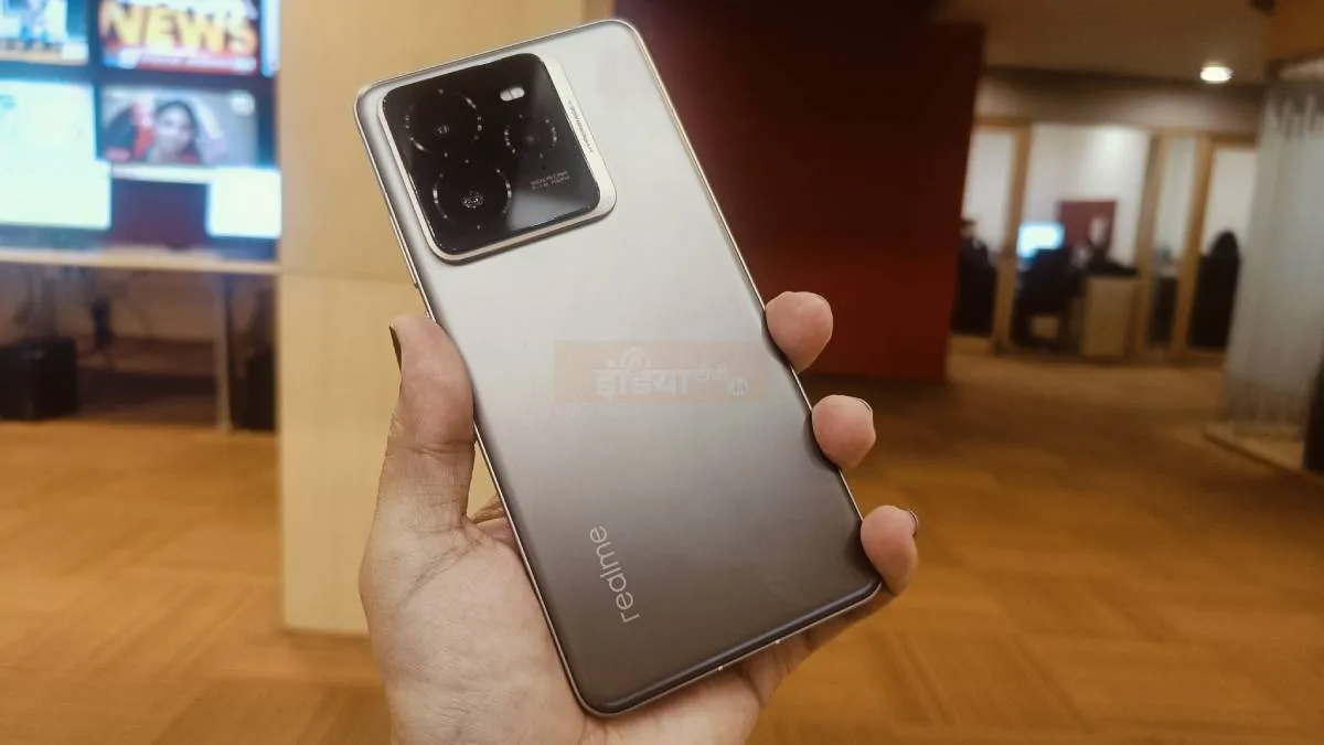 Realme GT 7 Pro Review: रियलमी के इस महंगे फोन के लिए क्यों पैसे करें खर्च? जान लें हमारा एक्सपीरियंस Realme GT 7 Pro Review- India TV Hindi