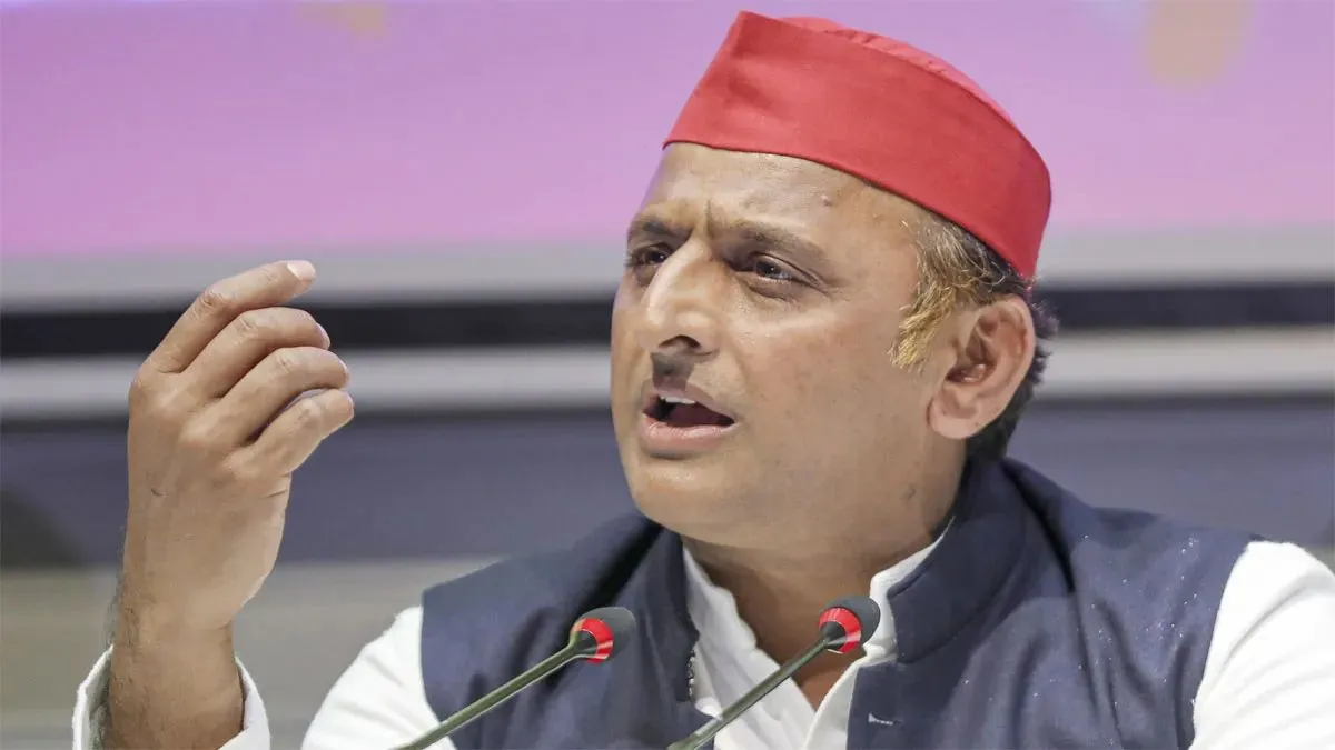 'सुप्रीम कोर्ट ने बुलडोजर को हमेशा के लिए गैराज में खड़ा कर दिया', सीसामऊ में बोले अखिलेश Akhilesh yadav, Samajwadi party- India TV Hindi