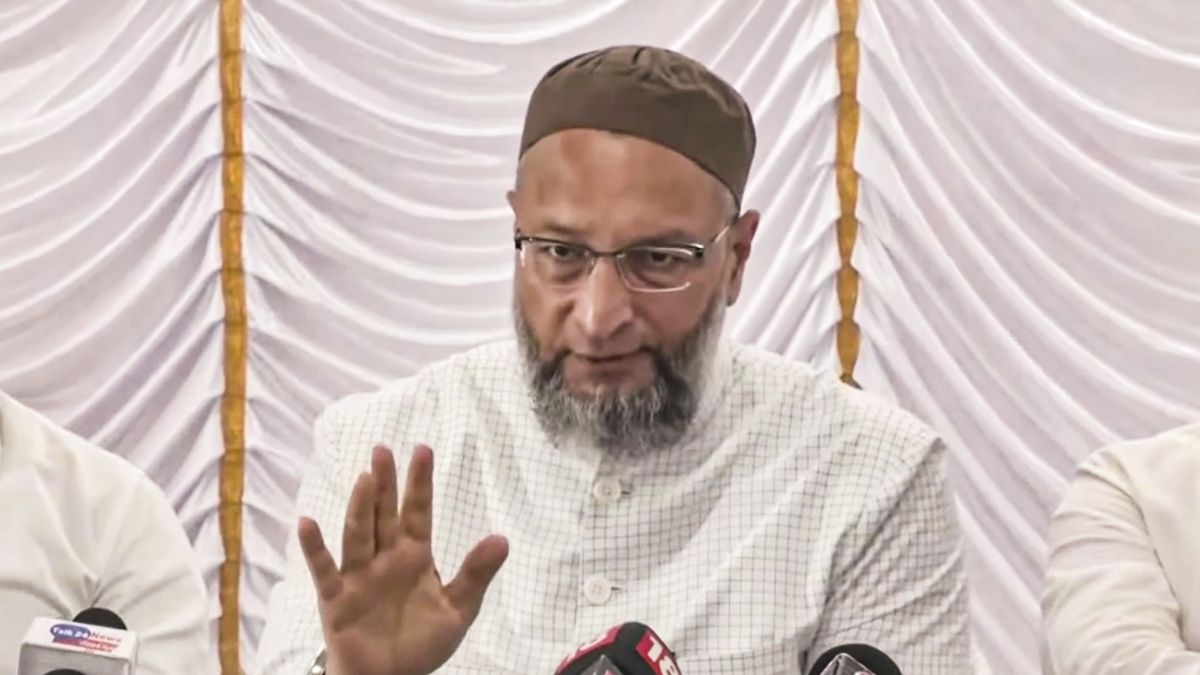 EXCLUSIVE: संभल विवाद को लेकर ओवैसी ने योगी सरकार पर बोला हमला, कहा-‘धर्मस्थलों को नहीं बदल सकते’