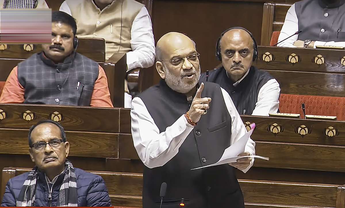 ‘सारवरकर के खिलाफ झूठ फैलाया जाता है’, अमित शाह ने कांग्रेस पर साधा निशाना; जानें क्या बोले
