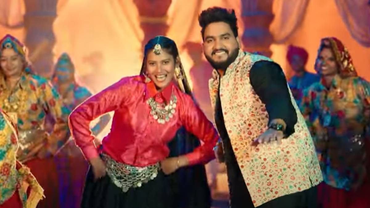 बिग बॉस वाली शिवानी कुमारी का नया धमाका, गुलशन म्यूजिक के ‘छम-छम करती’ पर उड़ाया गर्दा बिग बॉस वाली शिवानी कुमारी का नया धमाका, गुलशन म्यूजिक के ‘छम-छम करती’ पर उड़ाया गर्दा