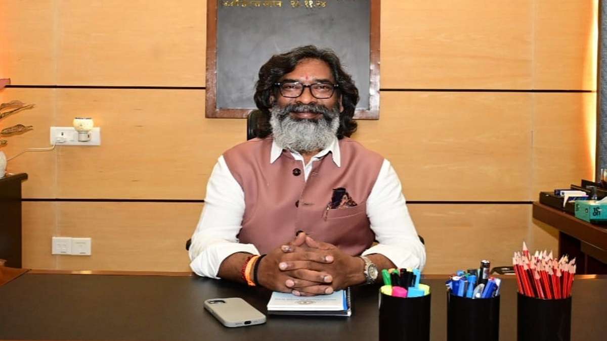 हेमंत सोरेन सरकार का आज कैबिनेट विस्तार, देखें कौन-कौन बन सकता है मंत्री