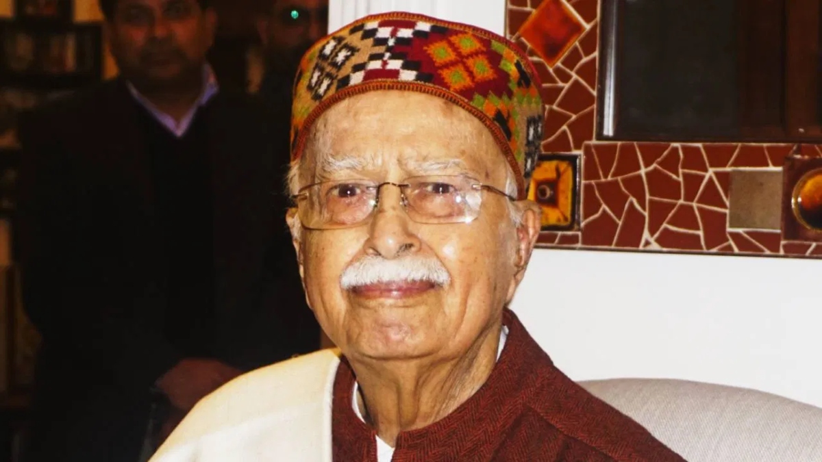 बीजेपी के दिग्गज नेता लालकृष्ण आडवाणी की बिगड़ी तबीयत, अस्पताल में कराया गया भर्ती - India TV Hindi