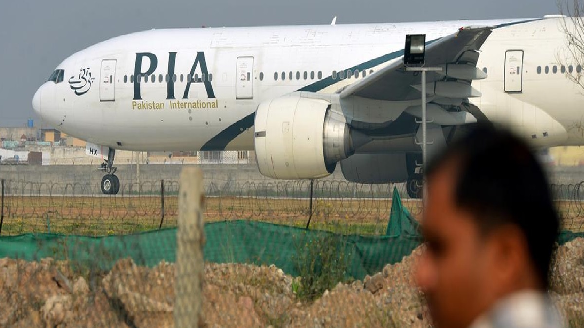 Proof of Pakistan’s poor condition, 17 out of 34 PIA planes become garbage – India TV Hindi