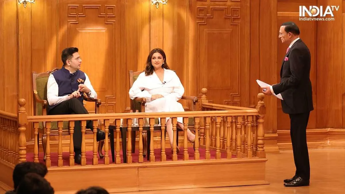 Aap Ki Adalat: परिणीति फिल्मों में कैसे आईं? क्या राघव पंजाब के सुपर CM हैं? 'आप की अदालत' में मिल गए सारे जवाब Raghav Chadha and Parineeti Chopra, Aap Ki Adalat, Aap Ki Adalat New- India TV Hindi