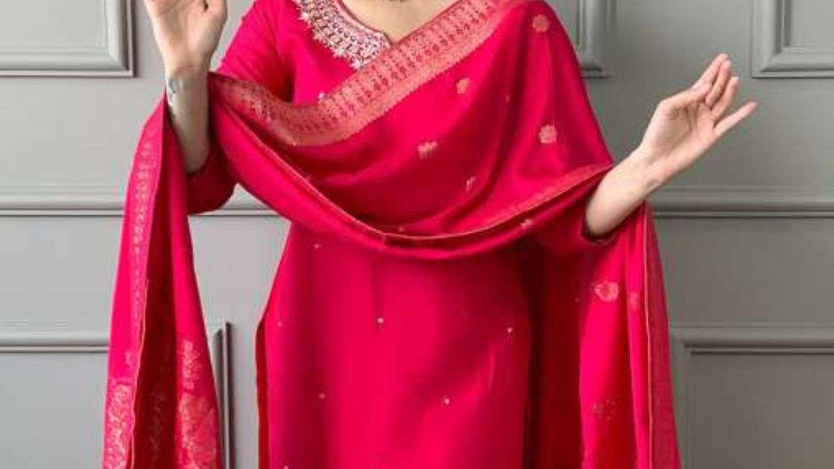 सलवार-कमीज पहनने की वजह से महिला को समाज से बाहर किया गया, 5 हजार का जुर्माना भी लगाया