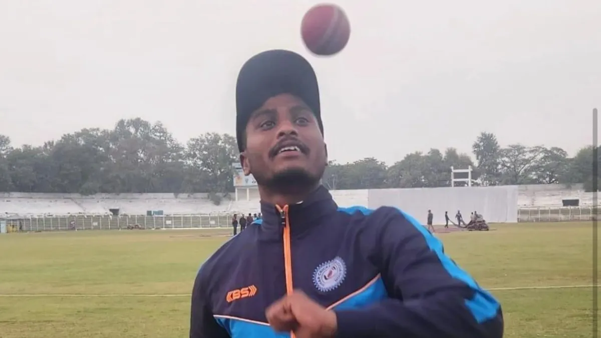 कूच बिहार ट्रॉफी में...- India TV Hindi