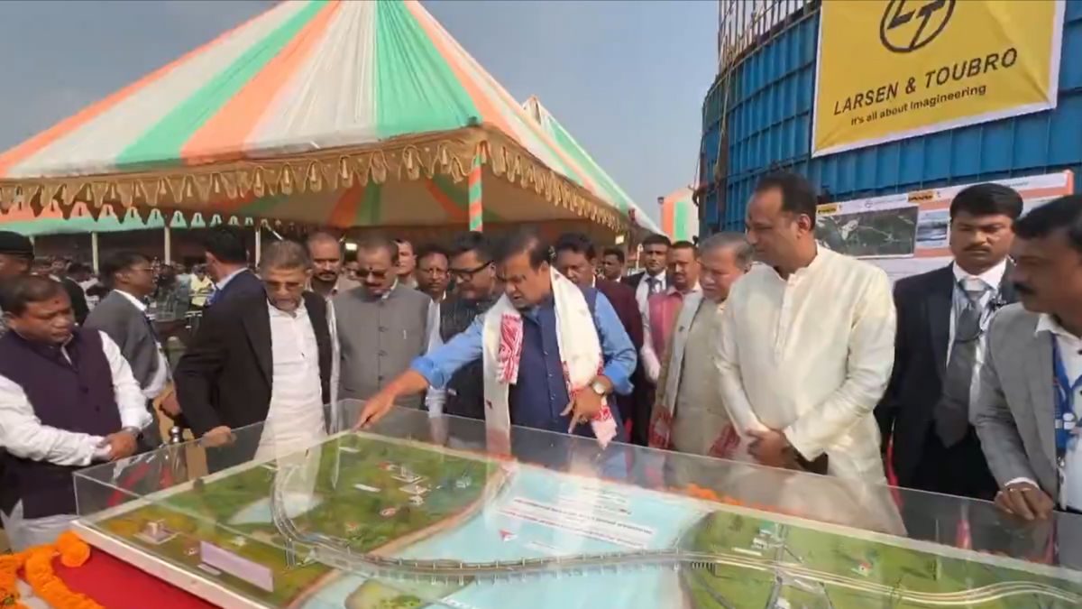ब्रह्मपुत्र नदी पर बनेगा 12.20 किमी लंबा पुल, CM हिमंत विश्व शर्मा ने किया भूमिपूजन