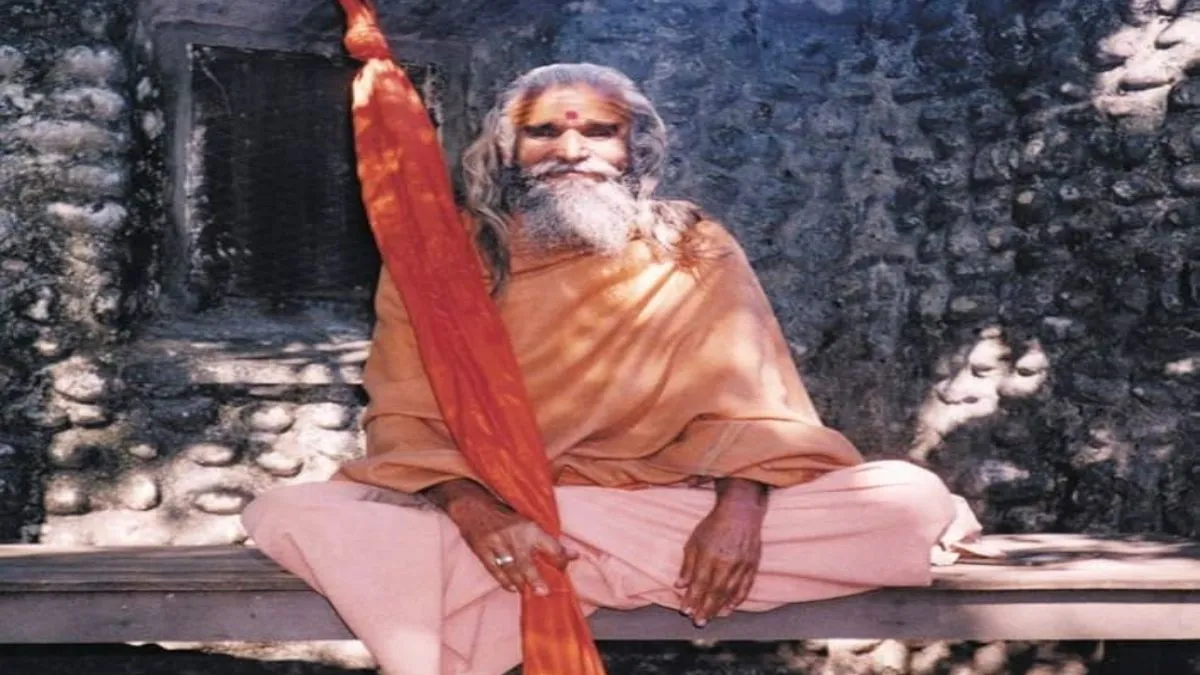 Mahakumbh 2025: वे संन्यासी जिन्हें नहीं होता किसी को छूने का अधिकार, इनके दर्शन के बिना अधूरा है कुंभ! Mahakumbh 2025- India TV Hindi