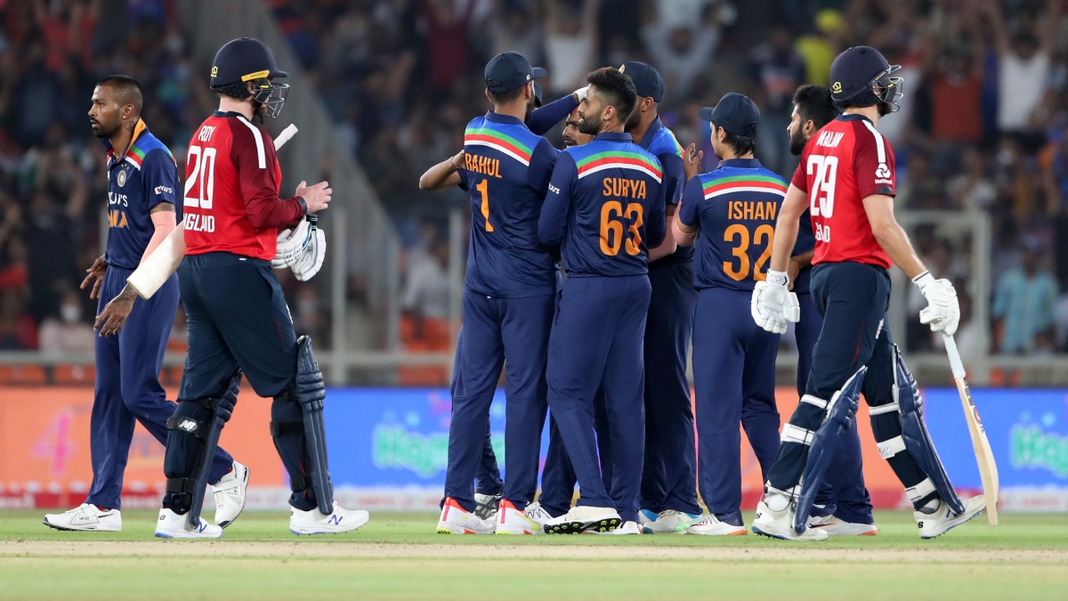 IND vs ENG: धाकड़ बॉलर की बादशाहत होगी खत्म, T20I क्रिकेट के इतिहास में पहली बार होगा बड़ा करिश्मा