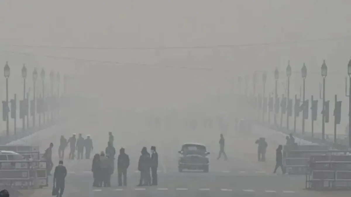 ठंड की चपेट में दिल्ली-NCR सहित उत्तर भारत, जानें UP-बिहार सहित अन्य राज्यों के मौसम का हाल ठंड की चपेट में उत्तर भारत।- India TV Hindi
