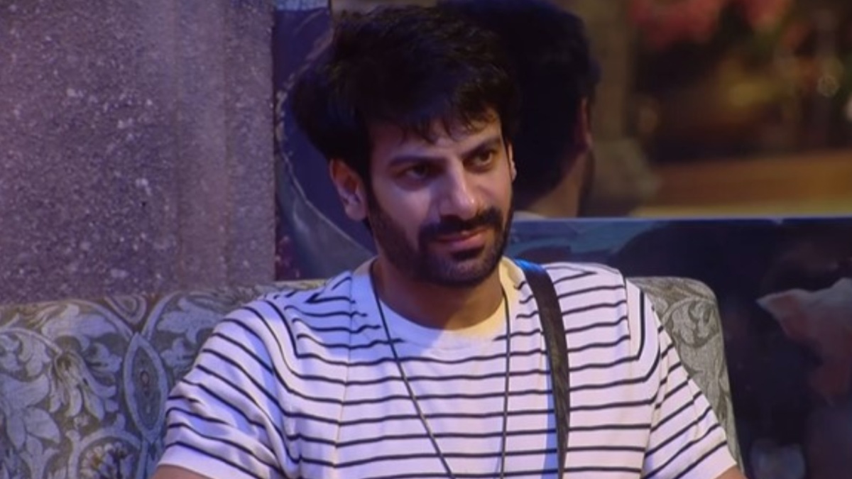 Bigg Boss 18: ट्रॉफी के इतने करीब आकर करणवीर ने बिगाड़ा अपना ही गेम! एक्टर से क्यों नाराज हुए फैन?