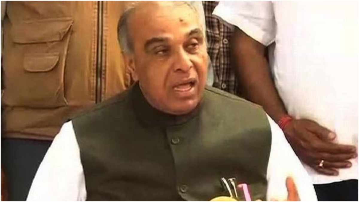 जगदंबिका पाल ने वक्फ संबंधित जेपीसी रिपोर्ट ओम बिरला को सौंपी, 665 पन्नों में क्या है?