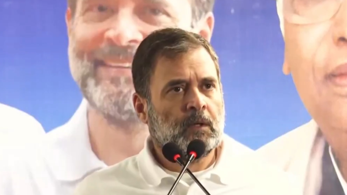 दिल्ली के सीलमपुर में राहुल गांधी की सभा, कहा- ‘भारत में विचारधाराओं की लड़ाई, भाजपा लोगों को लड़ाने की कोशिश कर रही’