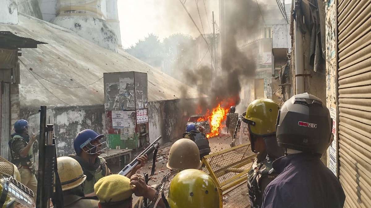 पाकिस्तानी मौलाना से पूछा, संभल हिंसा में मरने वालों को शहीद कह सकते हैं? वीडियो सामने आने पर जांच शुरू