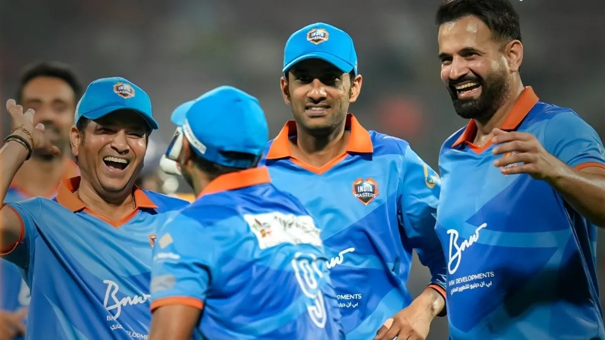 IND Masters vs ENG Masters: इंडिया ने इंग्लैंड को 9 विकेट से रौंदा, गुरकीरत और सचिन ने खेली ताबड़तोड़ पारी IND Masters vs ENG Masters - India TV Hindi