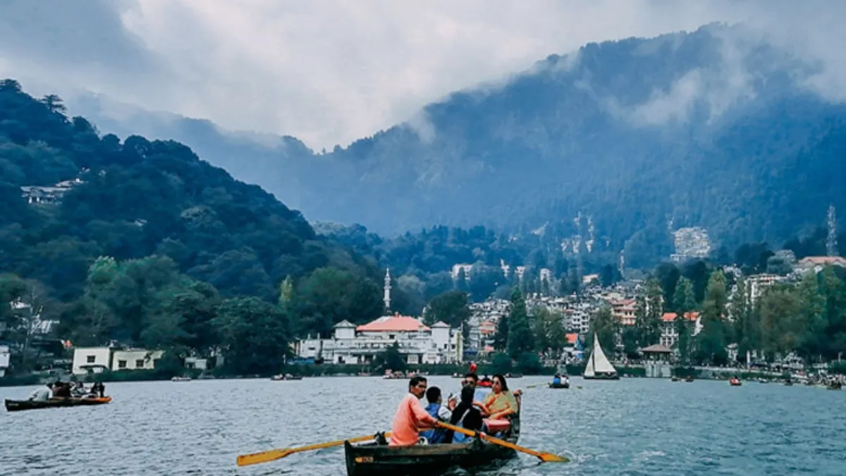 क्या नक्शे से मिट जाएगा 'नैनीताल' शहर? 3 KM में धंस रहे हैं पहाड़, हजार घरों का होगा सर्वे सांकेतिक फोटो।- India TV Hindi