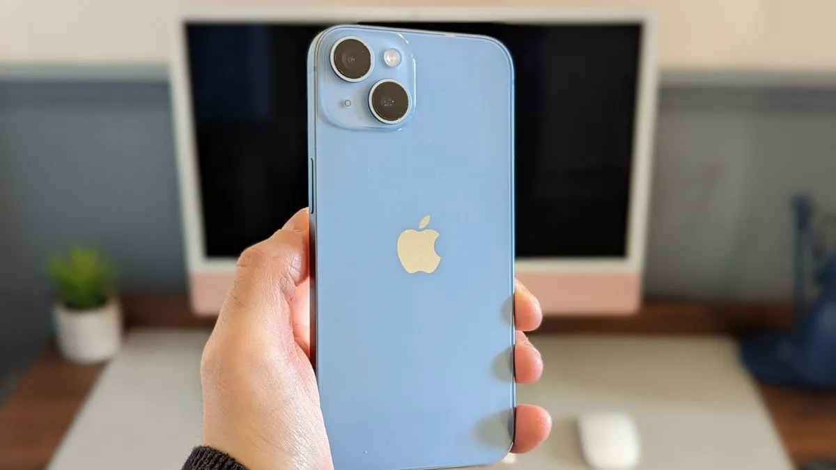 iPhone 14 Plus 256GB को 20 हजार रुपये में खरीदने का मौका, Amazon में औंध मुंह गिरी कीमत iPhone 14 Plus, iPhone 14 Plus Offer, iPhone 14 Plus 256GB, iPhone 14 Plus 256GB Offer- India TV Hindi