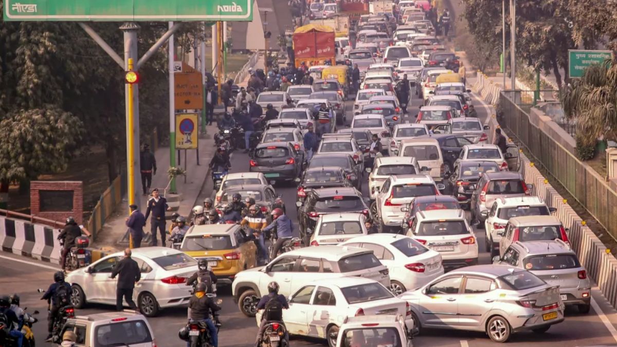 नोएडा में आज सीएम योगी का दौरा, इन इलाकों में रहेगा ट्रैफिक डायवर्जन, जाने से बचें