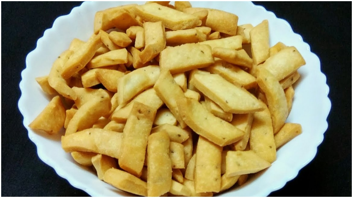 होली पर इस रेसिपी को फॉलो कर बनाएं मैदा की सेमी, बच्चों से लेकर बड़ों तक, सभी की बन जाएगी फेवरेट डिश