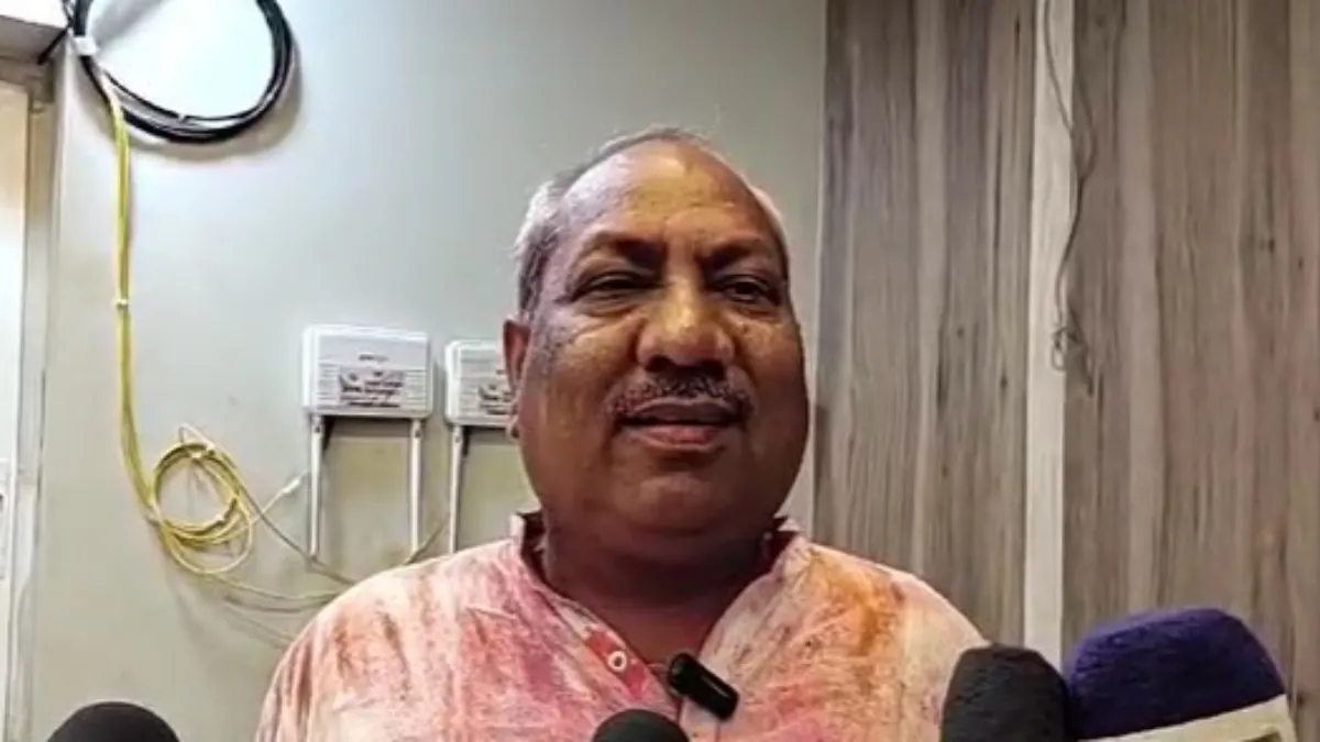 संजय निषाद का बड़ा बयान, "जिन्हें रंग से परहेज है, वे देश छोड़कर चले जाएं" निषाद पार्टी के राष्ट्रीय अध्यक्ष संजय निषाद- India TV Hindi