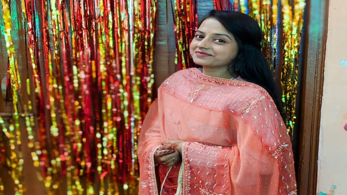 यूपी: अपनी शादी की शॉपिंग कर लौट रही थी प्रेमिका, प्रेमी ने गोलियों से भून डाला, मची सनसनी यूपी: अपनी शादी की शॉपिंग कर लौट रही थी प्रेमिका, प्रेमी ने गोलियों से भून डाला, मची सनसनी