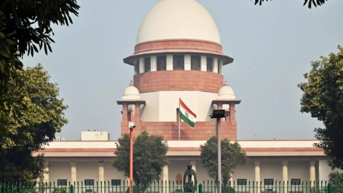 वक्फ कानून मामले में सुप्रीम कोर्ट ने अंतरिम आदेश पारित किया, केंद्र से 7 दिन में मांगा जवाब सुप्रीम कोर्ट- India TV Hindi