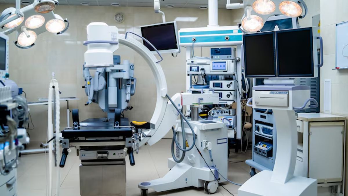 YEIDA Project: अब 350 नहीं 500 एकड़ में डेवलप होगा मेडिकल डिवाइस पार्क, जानें पूरी डिटेल्स YEIDA Project: अब 350 नहीं 500 एकड़ में डेवलप होगा मेडिकल डिवाइस पार्क, जानें पूरी डिटेल्स