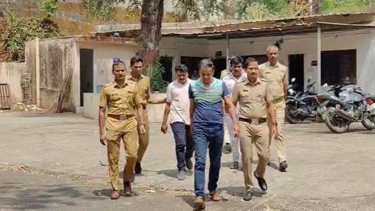 फर्जी डाक्यूमेंट के आधार पर सरकारी स्कूलों में बना रहे थे प्रिंसिपल, शिक्षा विभाग के अधिकारी समेत 6 आरोपी गिरफ्तार