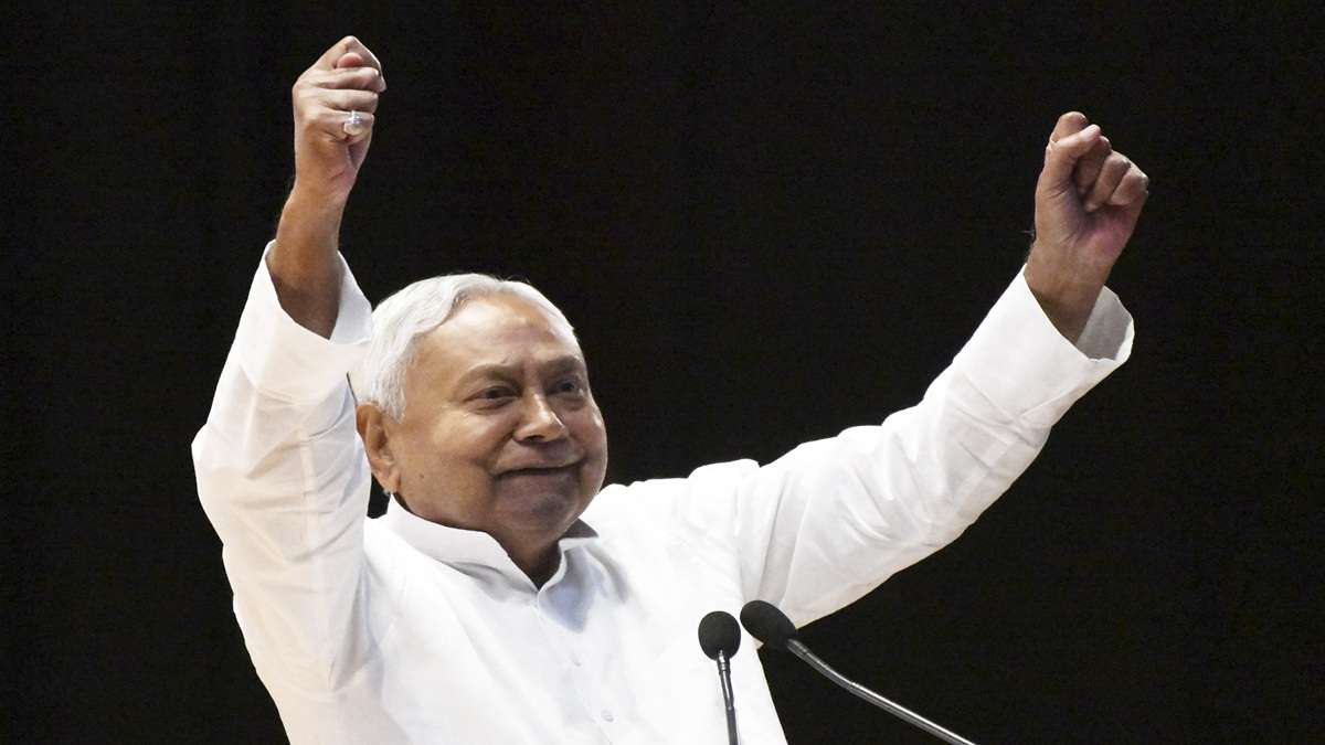 बिहार में आज से सस्ती हुई बिजली, स्मार्ट मीटर वालों की बल्ले-बल्ले; जानें कितना होगा फायदा
