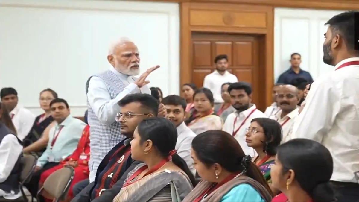 ‘देश के नौजवानों को उनके पैरों पर खड़ा करना है’, मुद्रा योजना के लाभार्थियों से बोले पीएम मोदी, जानिए और क्या कहा?