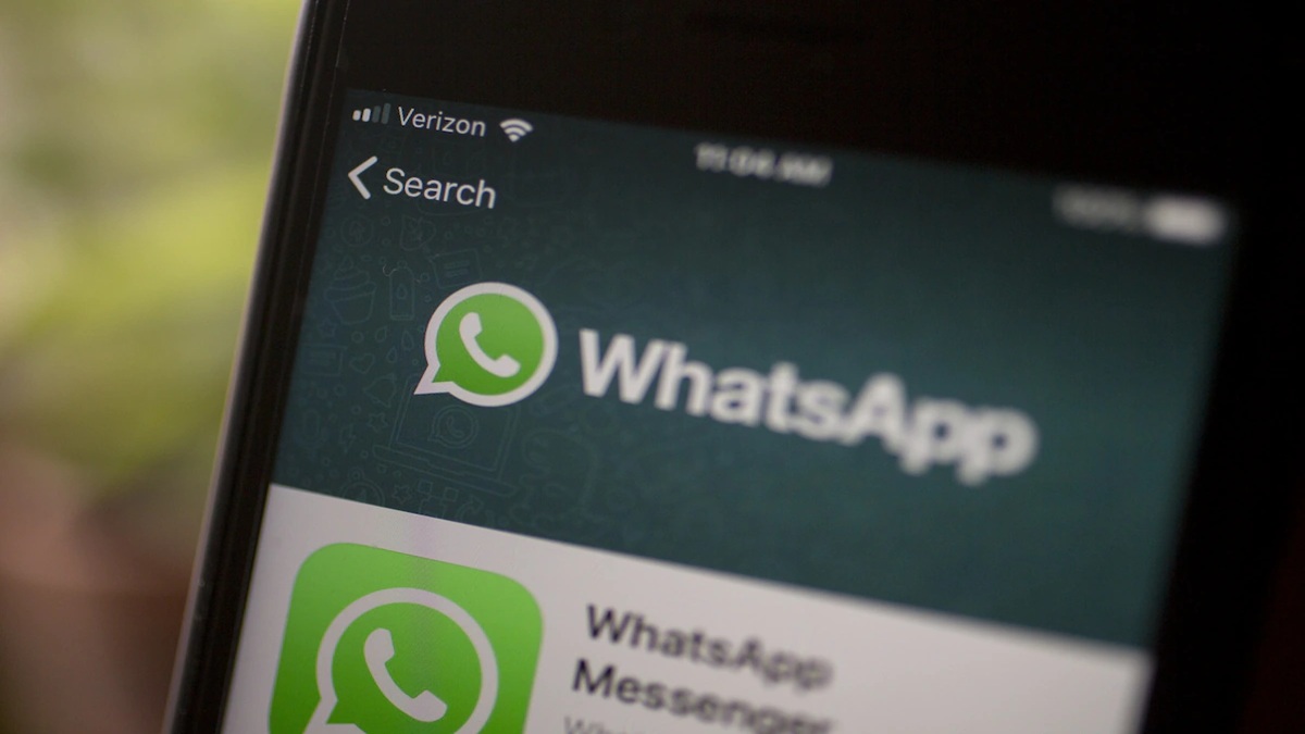 पहचान छिपा लड़कियो को डेट करता, वीडियो बना करता था ब्लैकमेल, WhatsApp हैक कर पत्नी ने खोली पोल; ऐसे पहुंचाया जेल पहचान छिपा लड़कियो को डेट करता, वीडियो बना करता था ब्लैकमेल, WhatsApp हैक कर पत्नी ने खोली पोल; ऐसे पहुंचाया जेल
