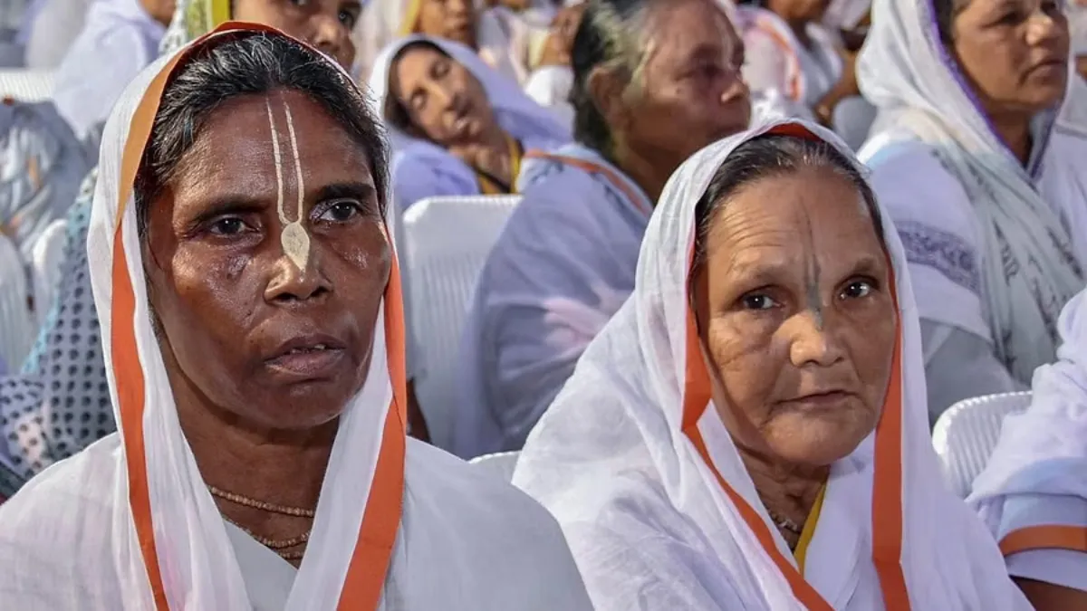 अब नहीं तोड़ी जाती चूड़ियां-मंगलसूत्र, 7000 गांवों में विधवाओं के साथ भेदभाव खत्म, महाराष्ट्र में सामाजिक बदलाव की लहर विधवाओं के साथ भेदभाव खत्म- India TV Hindi