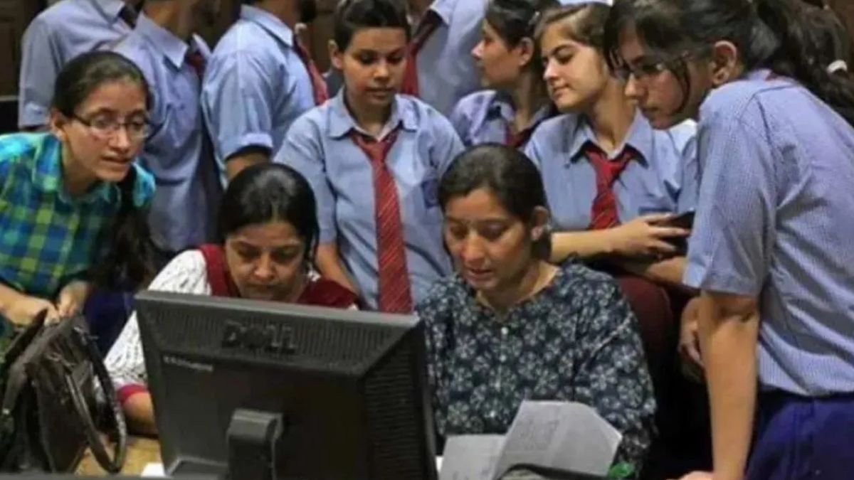 HBSE Class 10 Result: जारी हुए हरियाणा बोर्ड कक्षा 10वीं के परिणाम, 92.49 परसेंट पास