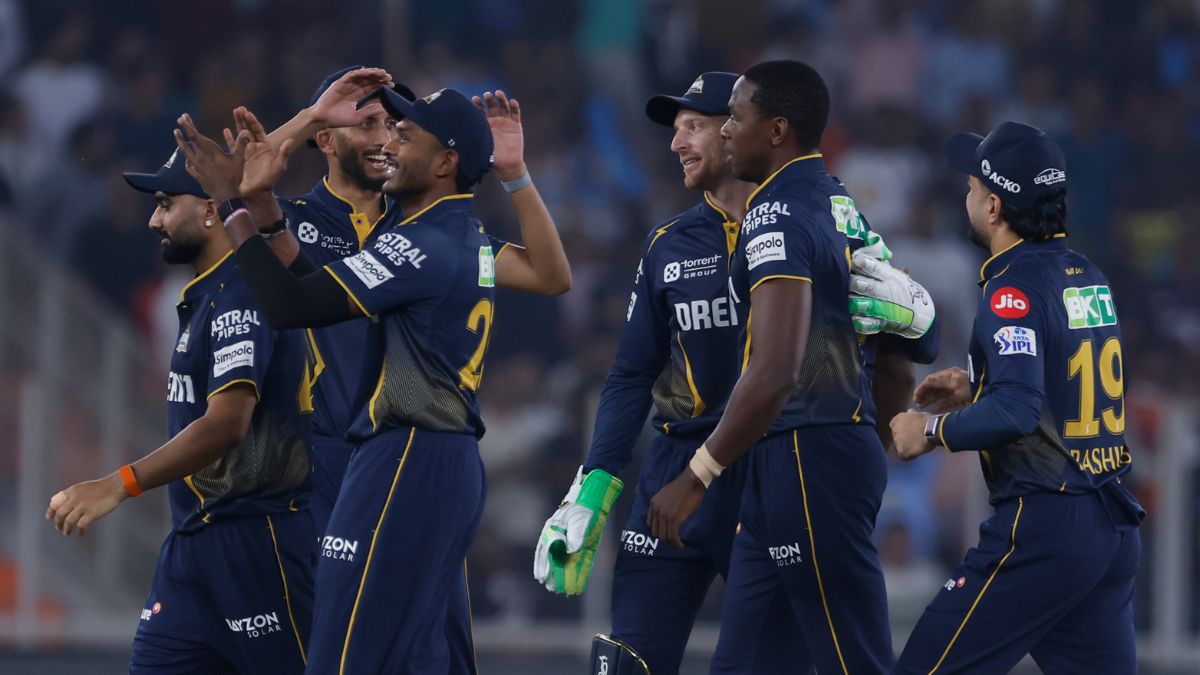 IPL टीमों को लगा बड़ा झटका, प्लेऑफ से पहले टूर्नामेंट छोड़ने की तैयारी कर रहे हैं प्लेयर्स