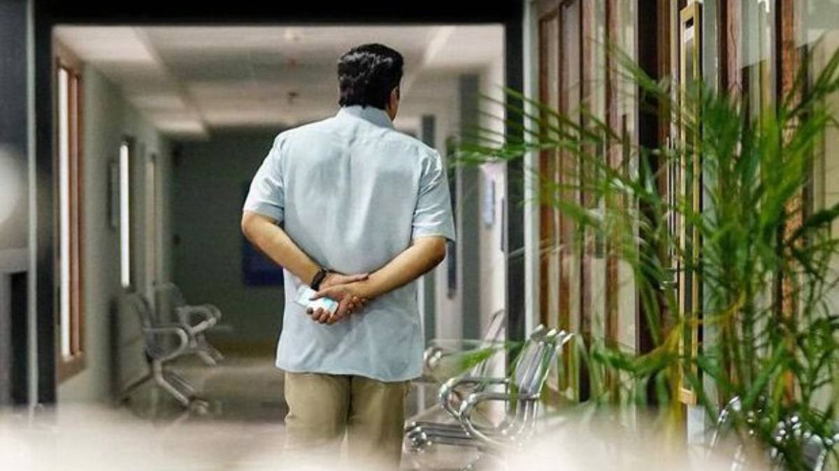 एक साल में इस सुपरस्टार ने कर डालीं 36 फिल्में, बेटा 13 साल में भी नहीं हासिल कर सका