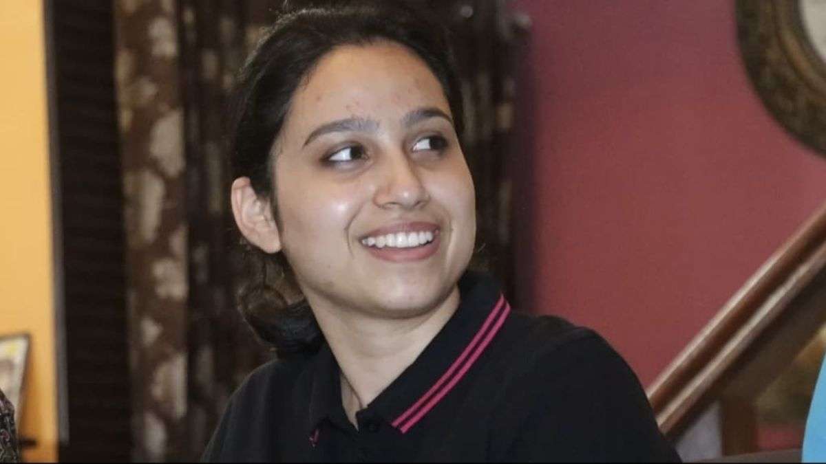 जम्मू की मृगु सांबियल ने CDS 2024 में बनी टॉपर, कड़ी मेहनत से हासिल की दूसरी रैंक; अब बनेंगी सेना में अधिकारी