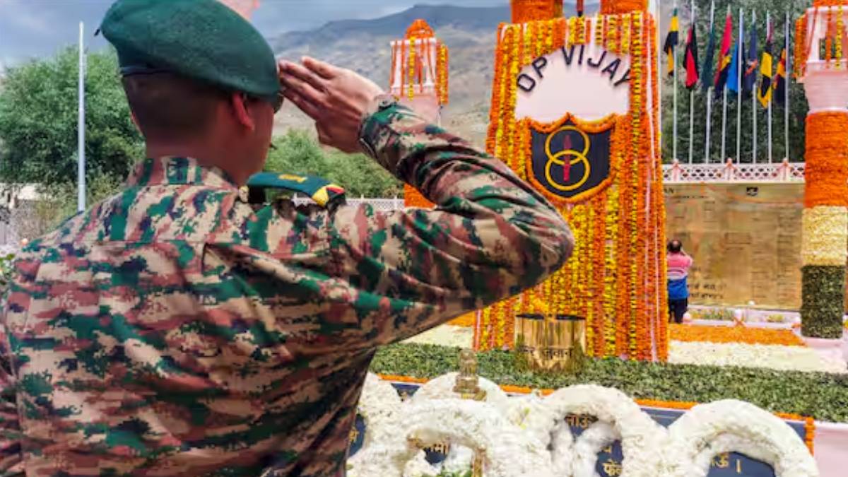 इस भारत-पाकिस्तान युद्ध में फ्रंटलाइन पर था बॉलीवुड का ये सुपरस्टार, बारामूला से कुपवाड़ा तक में रहा पोस्टेड