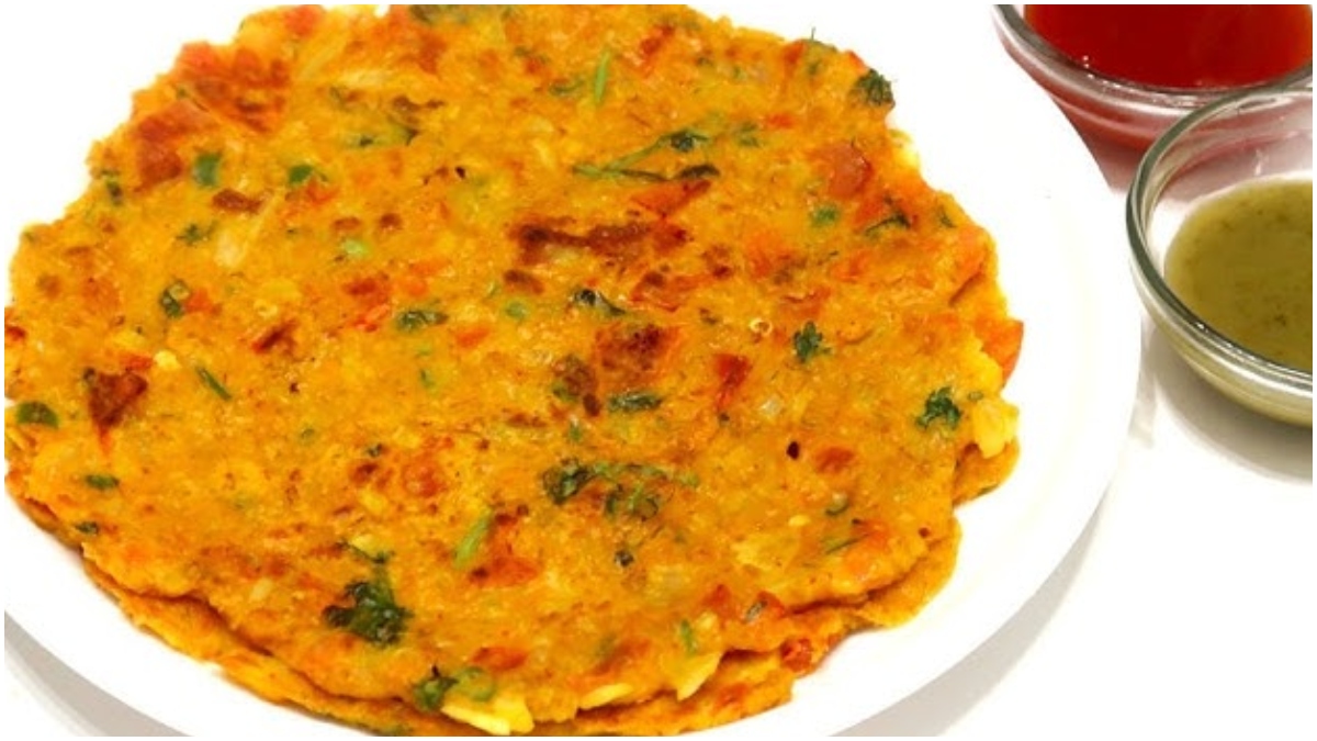 ब्रेकफास्ट में ट्राई करें ओट्स चीला की बेहद आसान रेसिपी, चखते ही आपकी फेवरेट बन जाएगी डिश