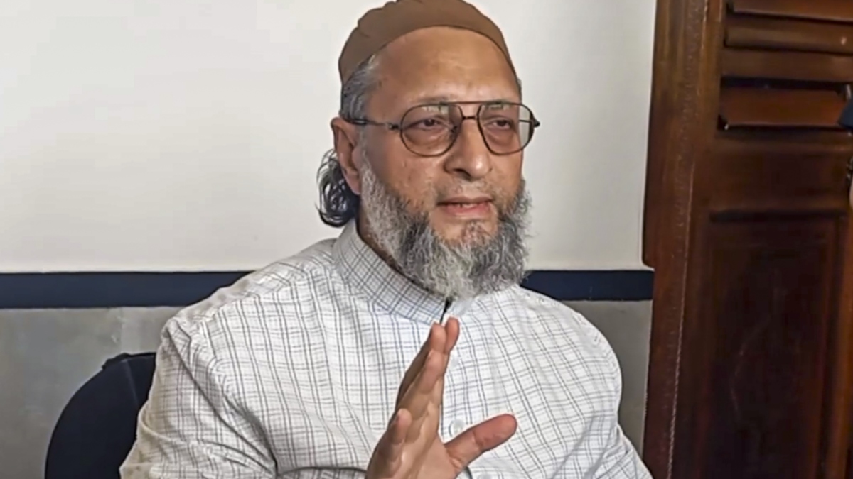 ओवैसी ने पाकिस्तान को उसके ऑपरेशन के नाम पर जमकर लताड़ा, कहा- झूठा, कुरान की आयत भी नहीं समझता