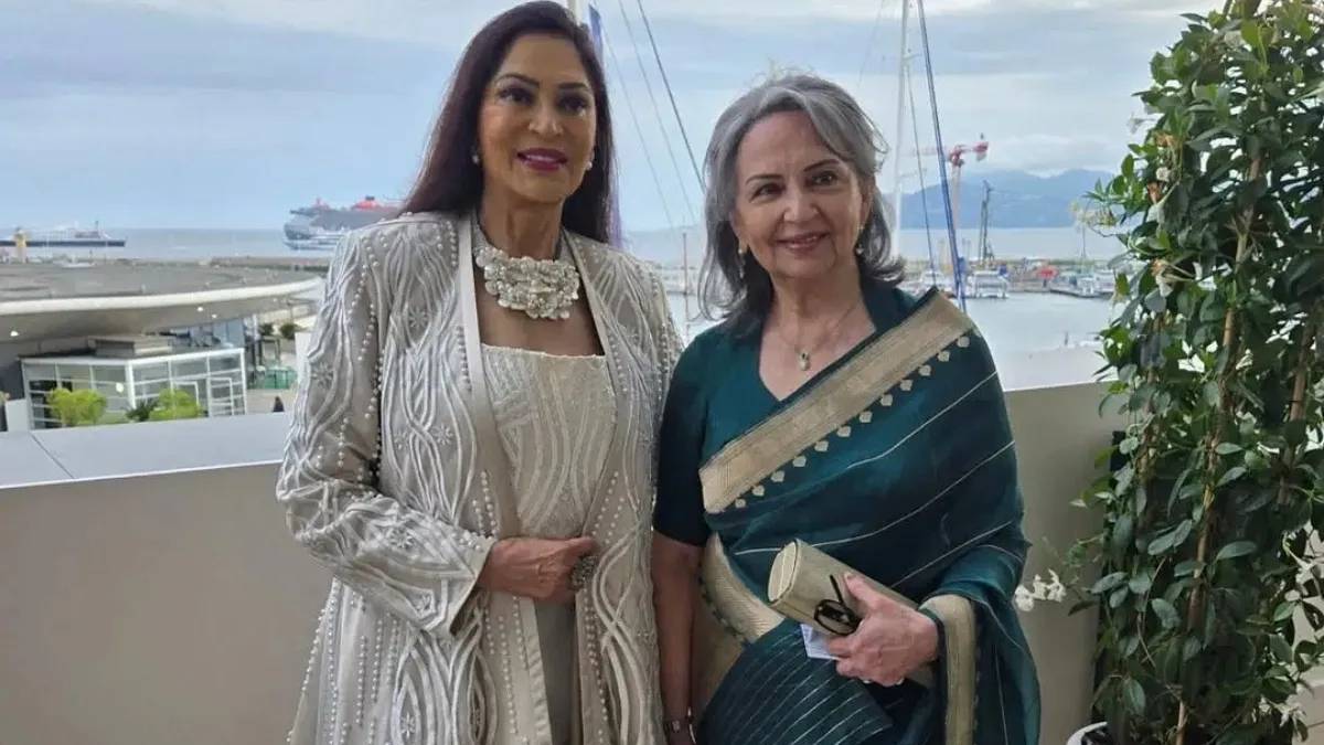 Cannes 2025: रेड कार्पेट पर देसी अवतार में छाईं शर्मिला टैगोर और सिमी ग्रेवाल Cannes 2025: रेड कार्पेट पर देसी अवतार में छाईं शर्मिला टैगोर और सिमी ग्रेवाल